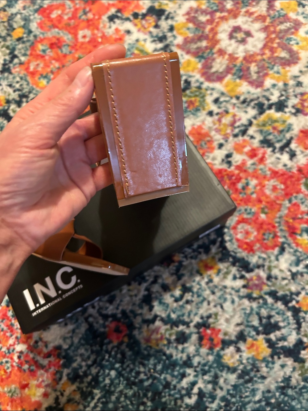 New York & Company Tan Crisscross Leather Square-Toe Mule Heels. NWOB - Picture 3 of 6